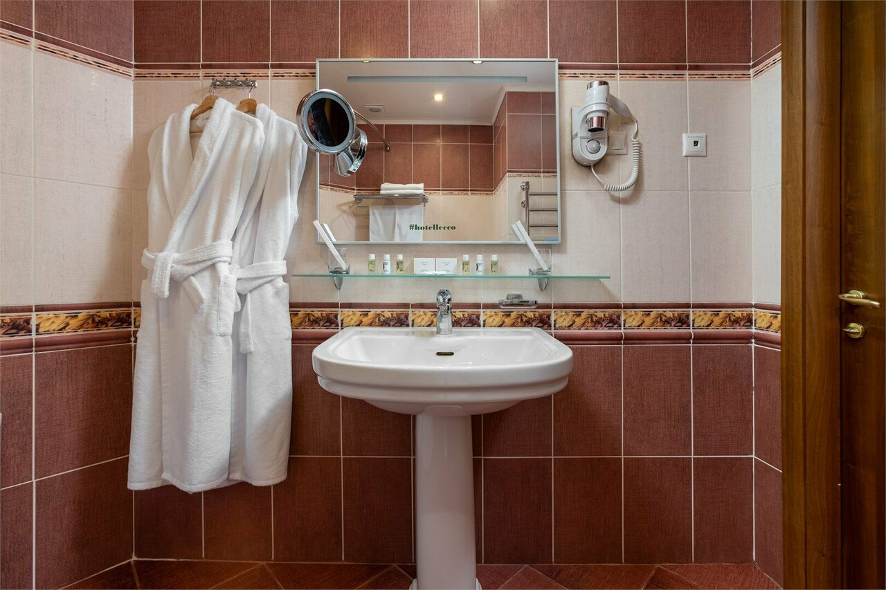 Гостиница Лекко Мытищи