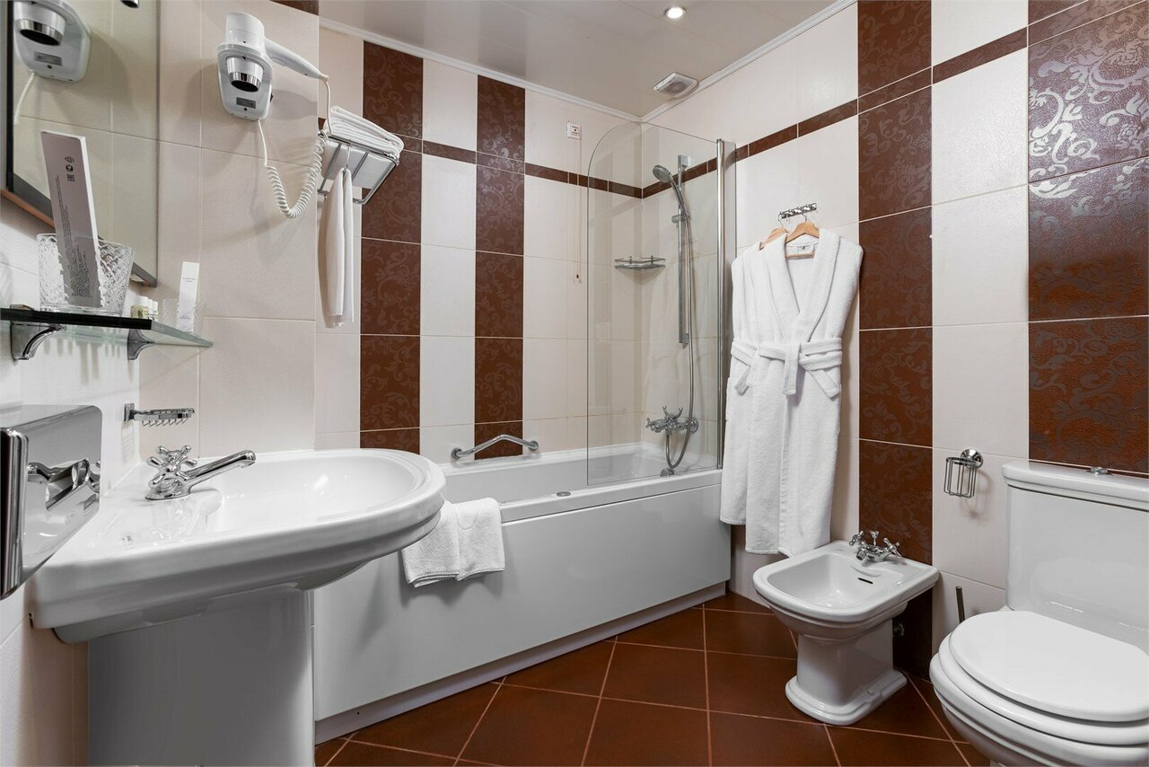 Гостиница Лекко Мытищи