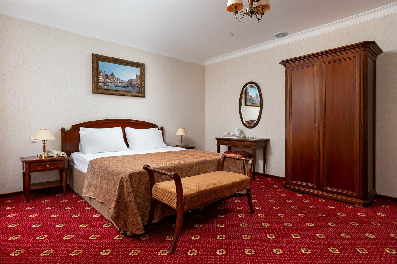 Гостиница Лекко Мытищи